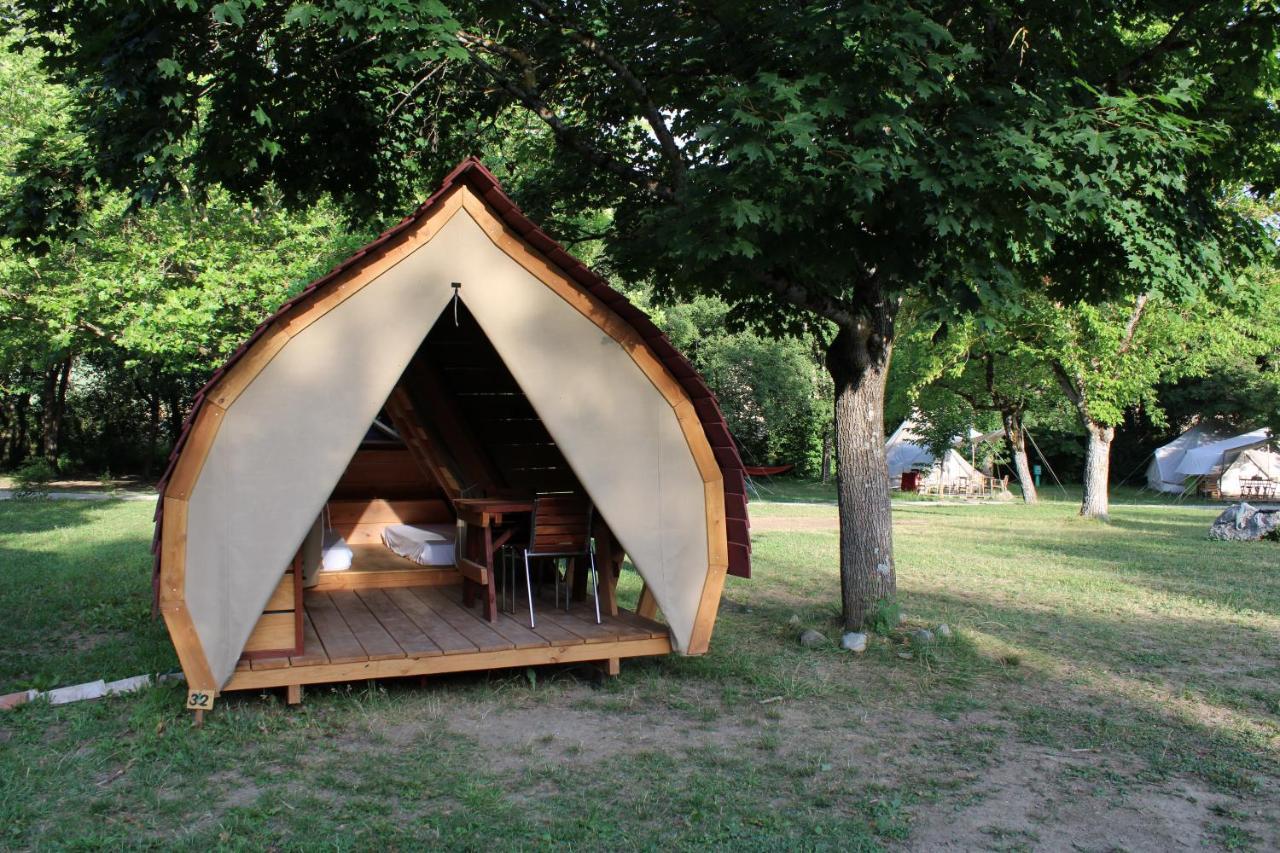 Habitat Createur - Hebergements Insolites Au Camping Municipal "Les Ecureuils" Recoubeau-Jansac Exterior photo
